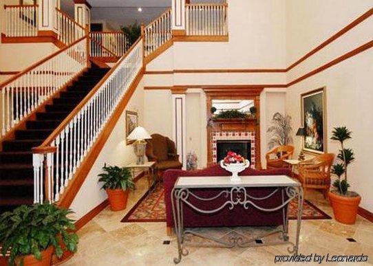 Quality Inn & Suites I-35 E-Walnut Hill Dallas İç mekan fotoğraf